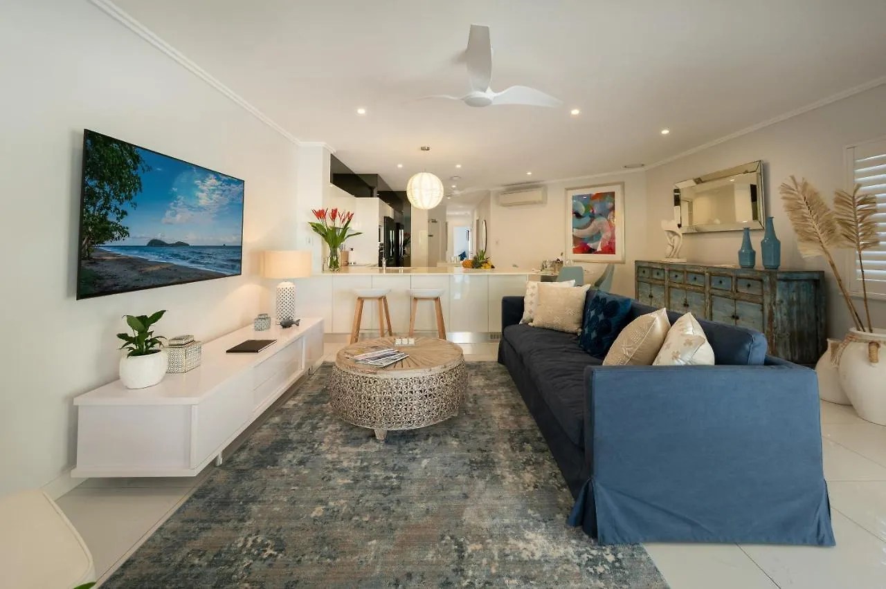 Coral Horizons Ocean View Apartments Palm Cove